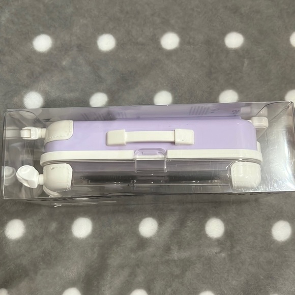 Glamnetic Kuromi Lashes - Picture 8 of 12